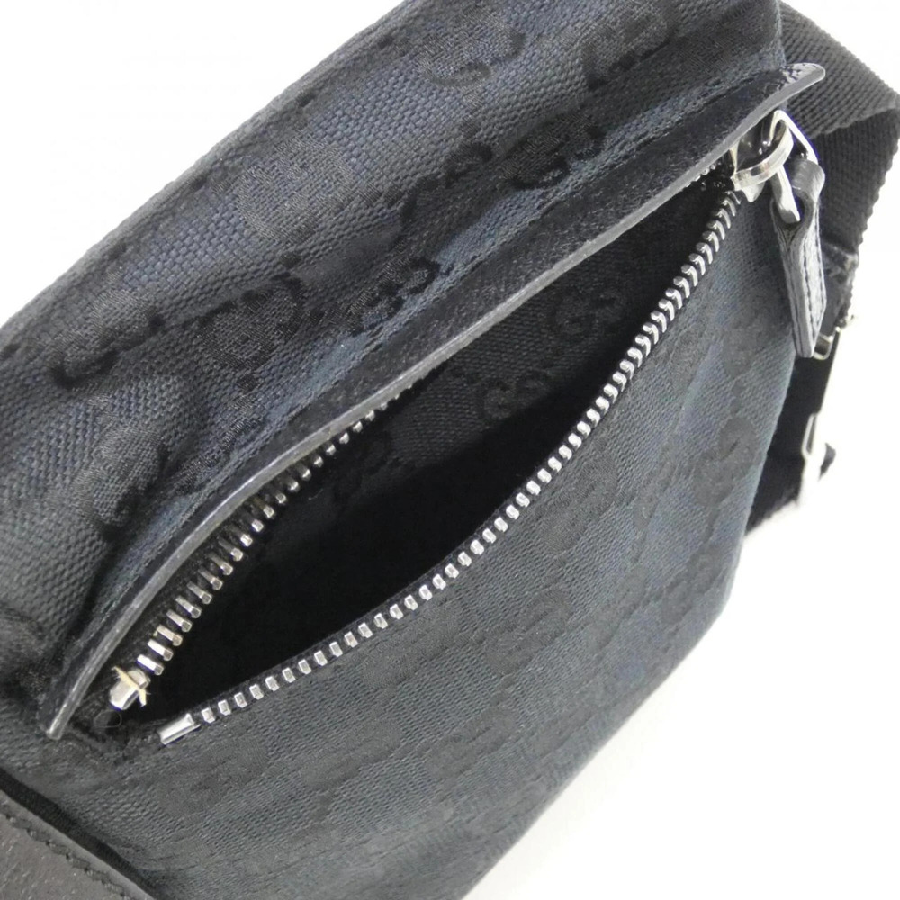 GUCCI Authentic Black Fanny Pack - Picture 7 of 7